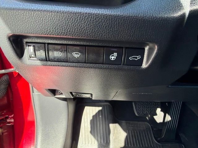 Used 2021 Pearl Toyota XLE image 12
