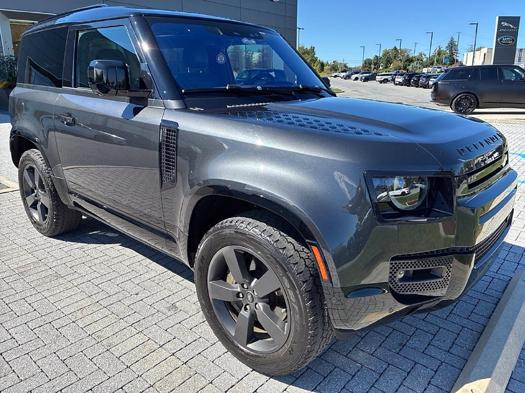 2023 Land Rover Defender