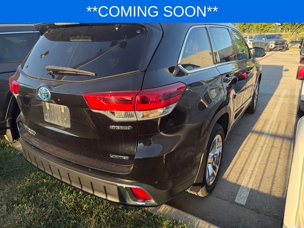 Used 2019 Black Toyota Limited image 4