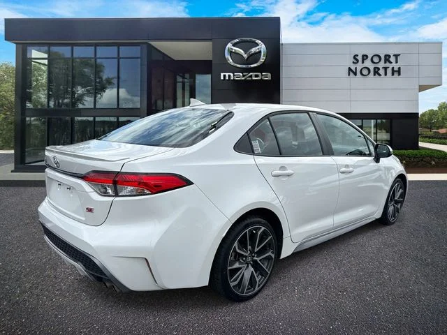 Used 2020 White Toyota SE image 3