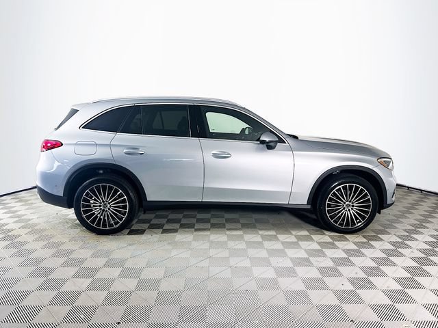 New 2026 Cirrus Silver Metallic Mercedes-Benz GLC 300 image 39