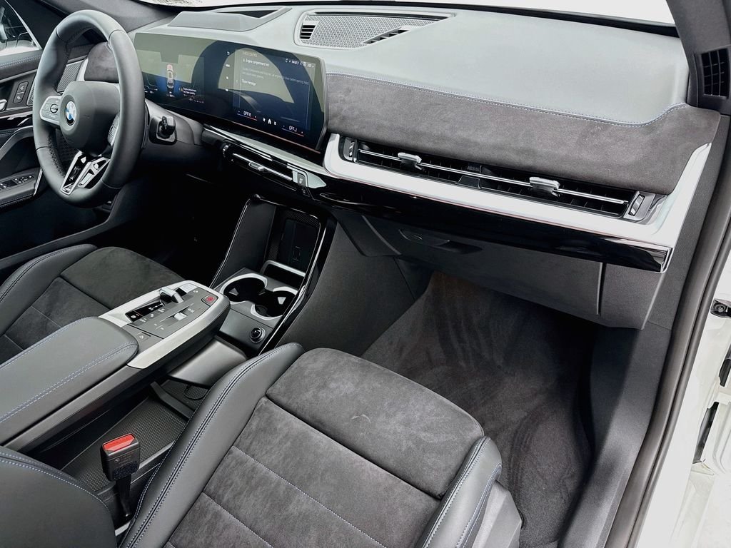 New 2027 Alpine White BMW xDrive28i image 16