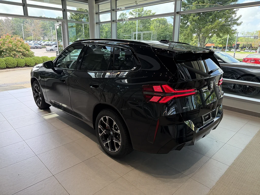 New 2026 Black Sapphire Metallic BMW 30 xDrive image 4