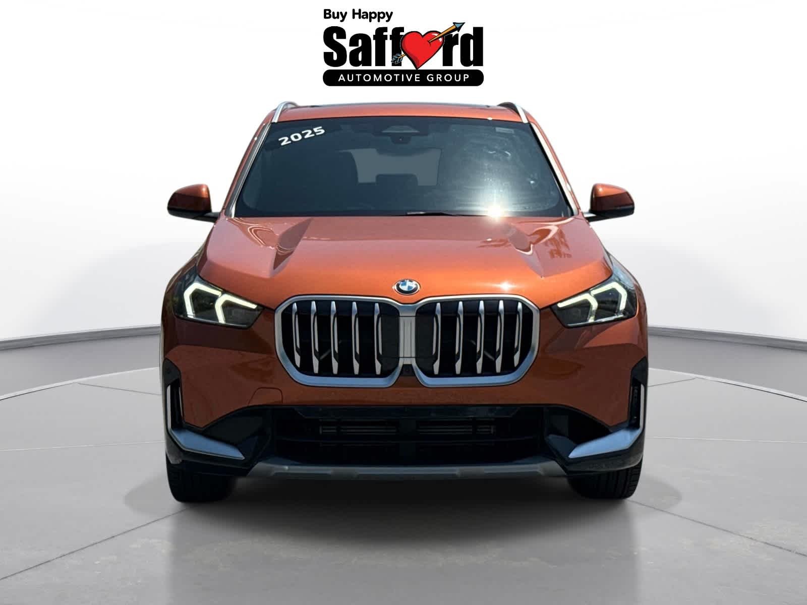 Used 2025 Utah Orange Metallic BMW xDrive28i image 15