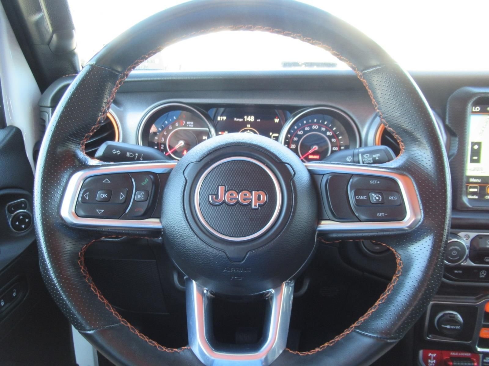 Used 2022 White Jeep Mojave image 26