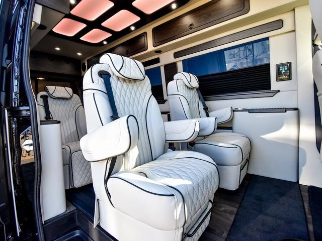 Used 2026 Black Mercedes-Benz Midwest image 23