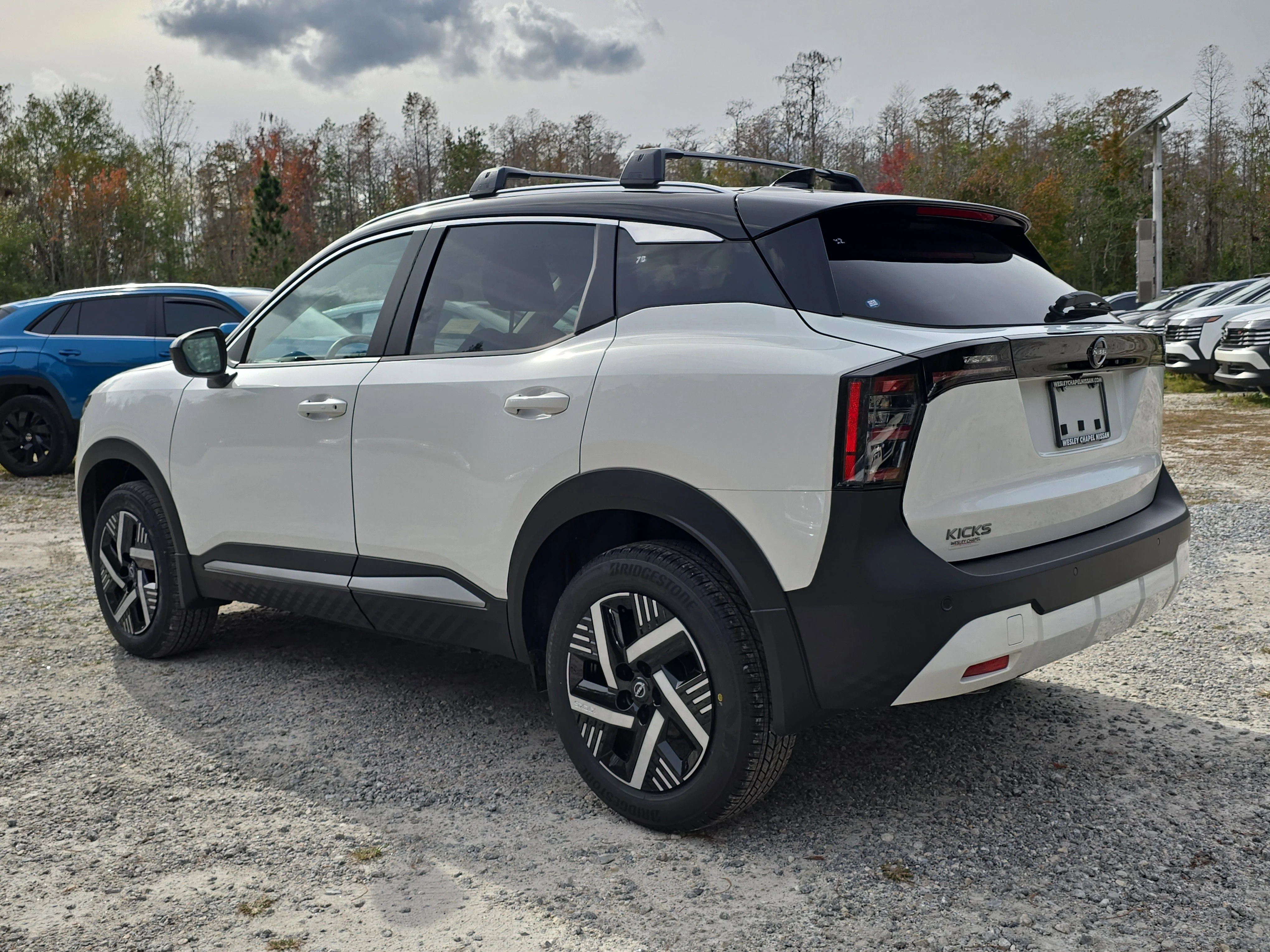 2026 Nissan KICKS SV - Photo 6