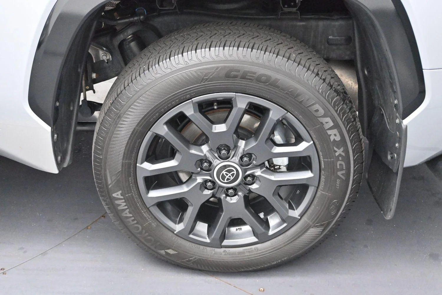 Used 2024 Celestial Silver Metallic Toyota Platinum Hybrid image 33