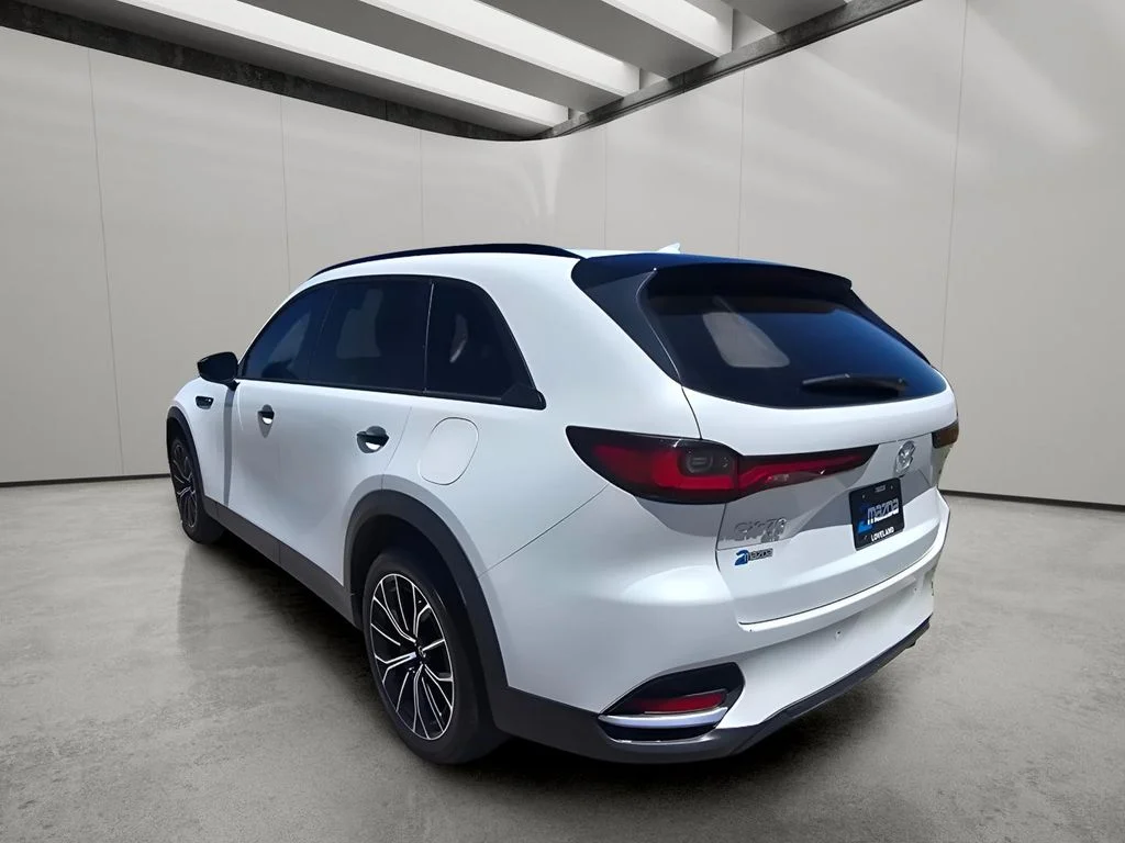 Used 2025 Rhodium White Premium Mazda Premium Package image 3
