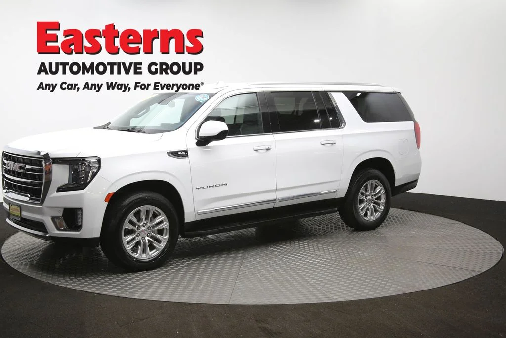 Used 2024 White GMC SLT image 61