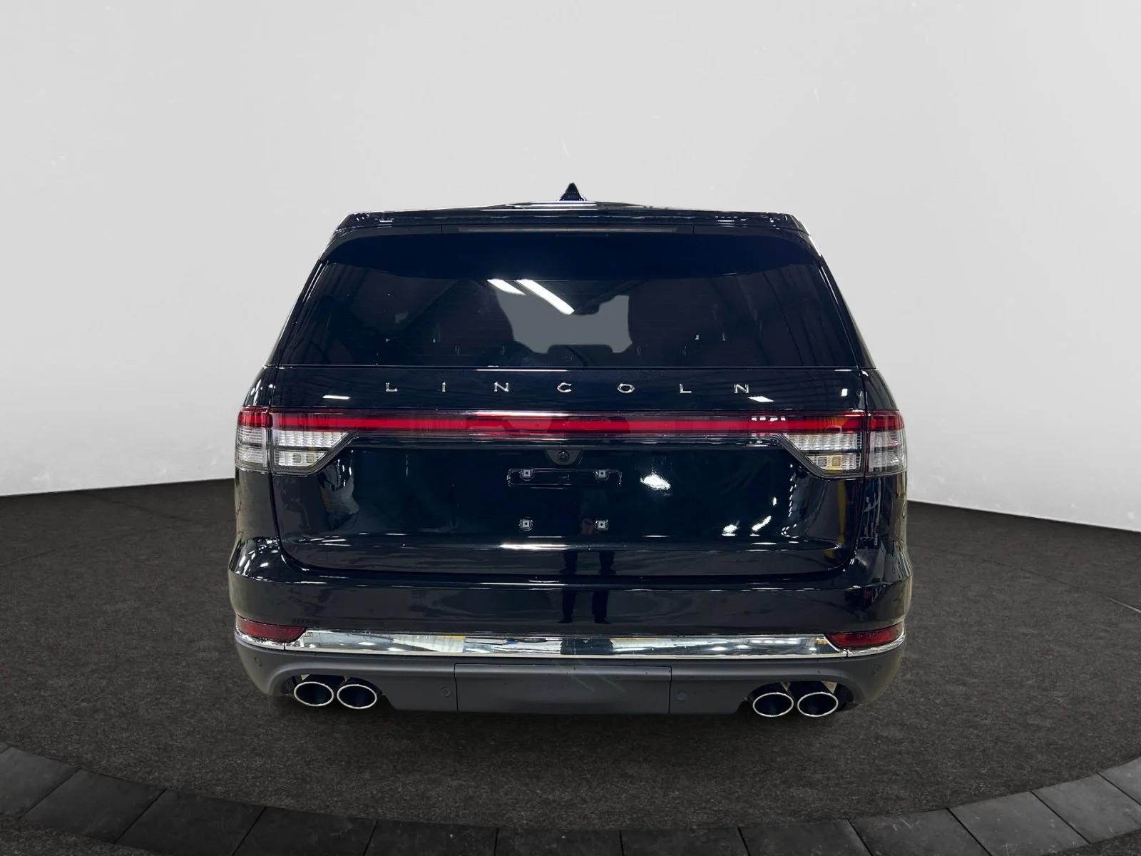 New 2026 Infinite Black Metallic Clearcoat Lincoln Reserve image 4