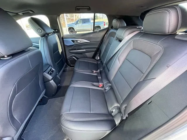 2026 Chevrolet Equinox EV 2LT - Photo 28