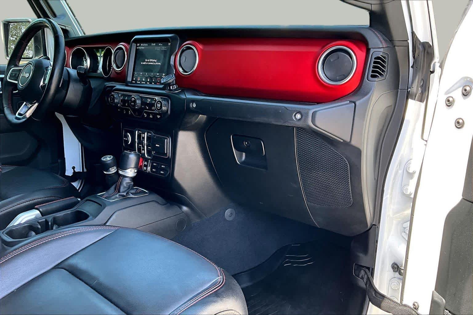 Used 2020 Bright White Clearcoat Jeep Rubicon image 18