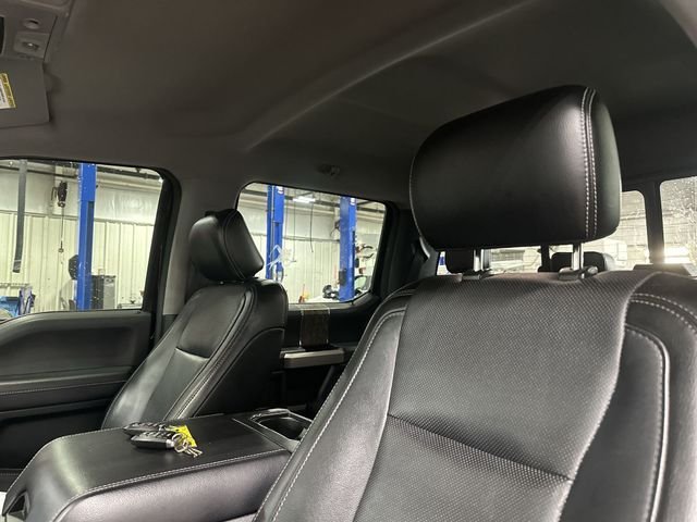 Used 2018 Shadow Black Ford Lariat image 20