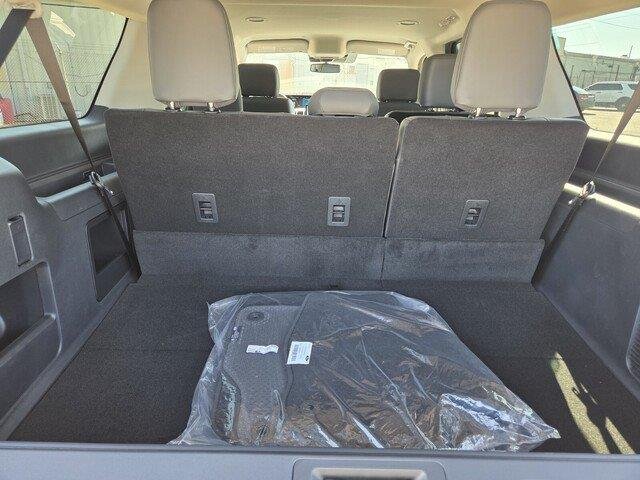 New 2027 Glacier Gray Metallic Tri-Coat Ford MAX Active image 28