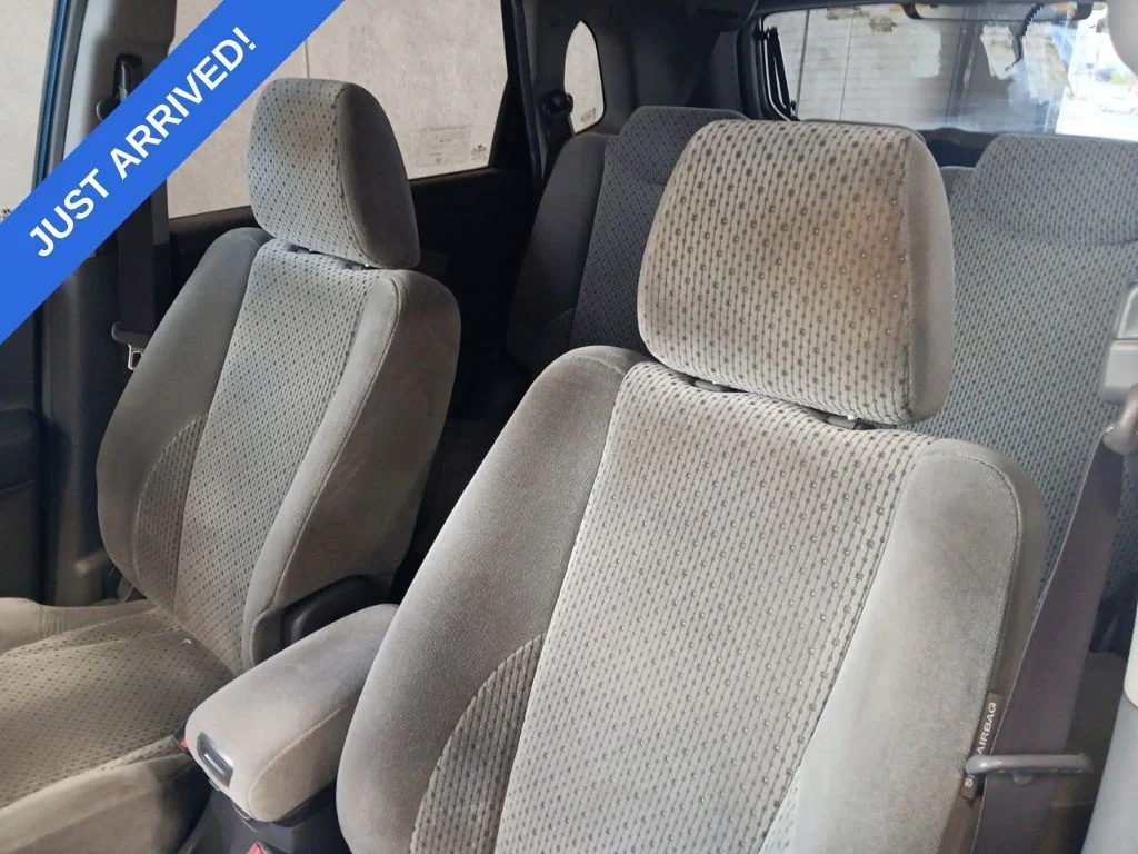 Used 2005  Hyundai  image 6