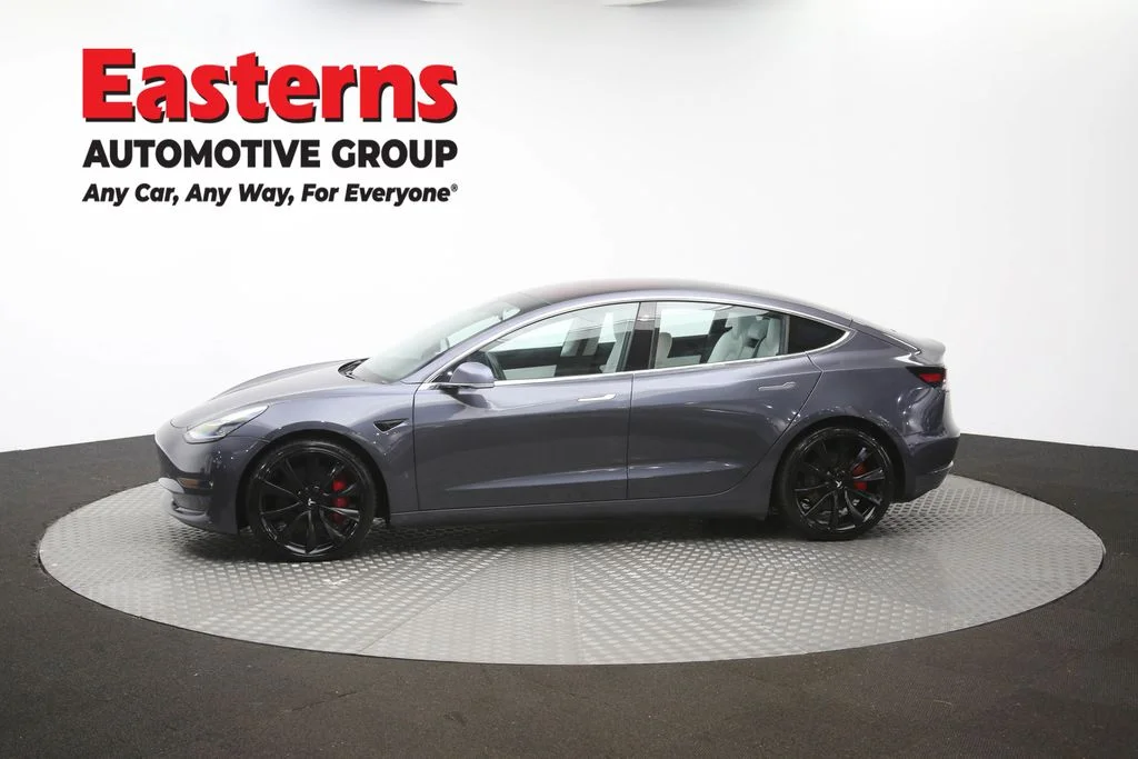 Used 2018 Gray Tesla Long Range image 54