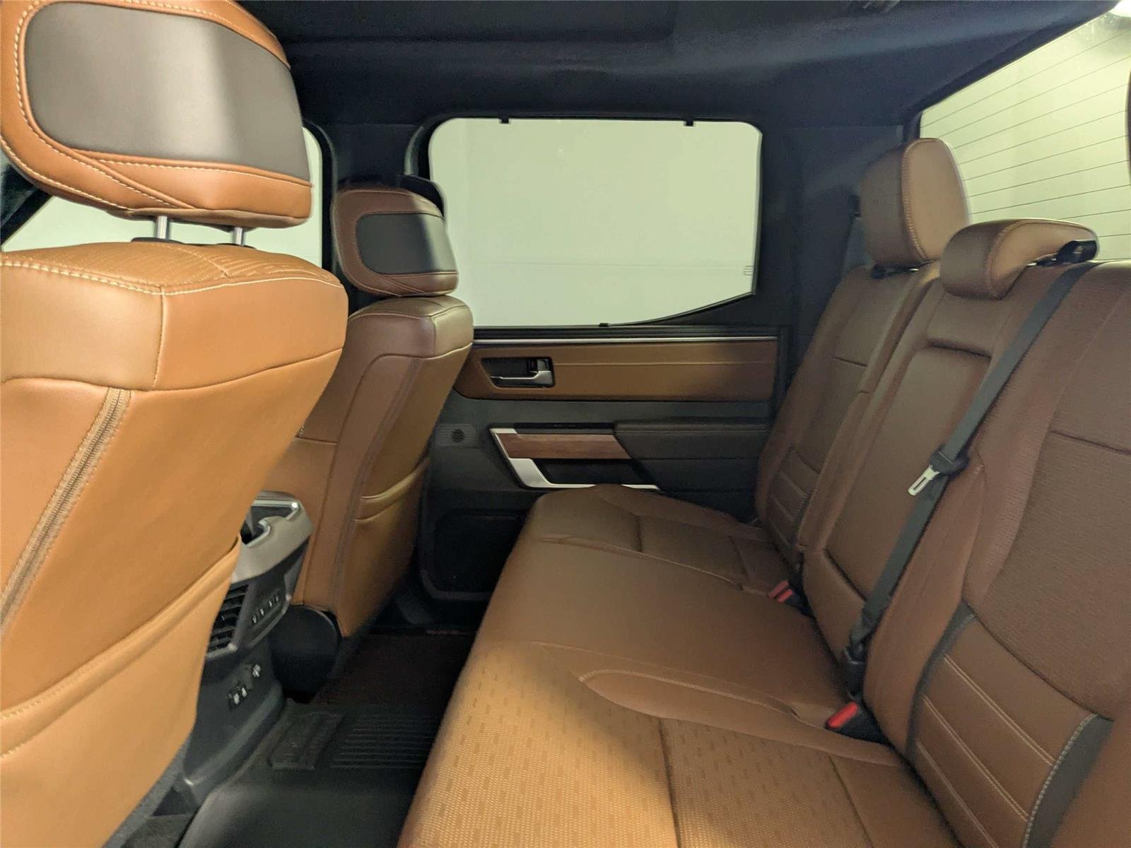 2024 Toyota Tundra 1794 Edition - Photo 36