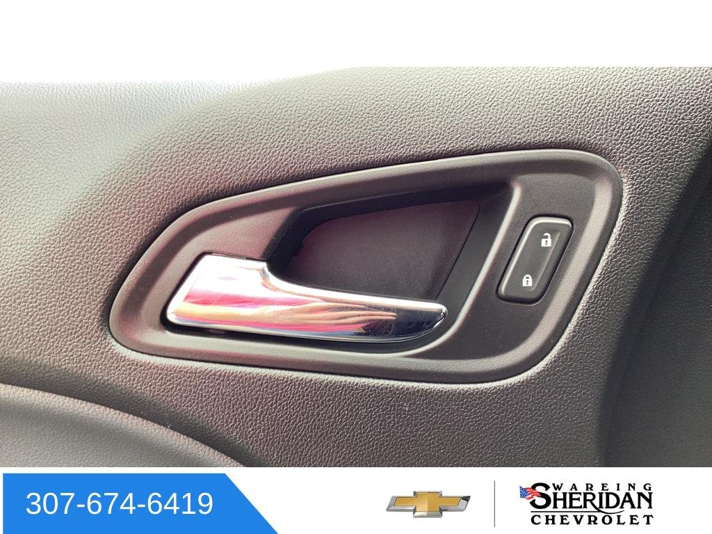 Used 2020 BLACK Chevrolet 4WD Z71 image 24