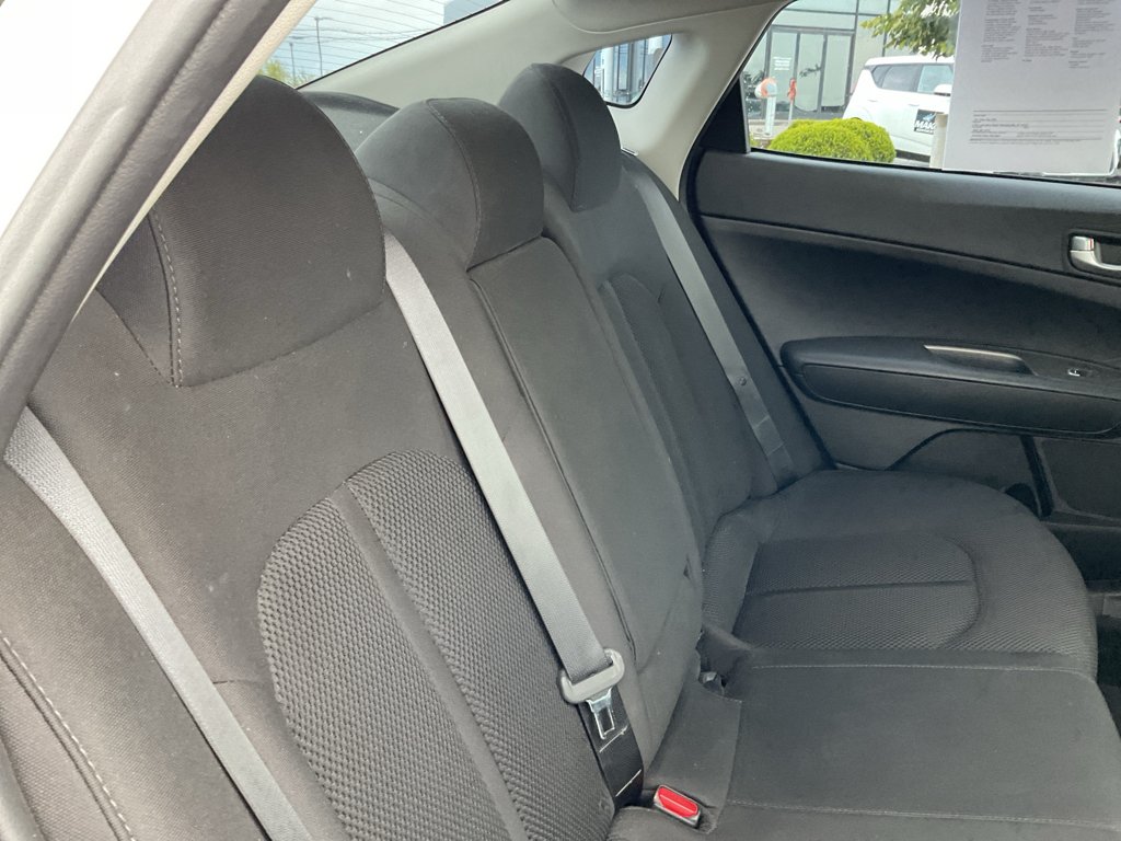 Used 2020 Snow White Pearl Kia LX image 13