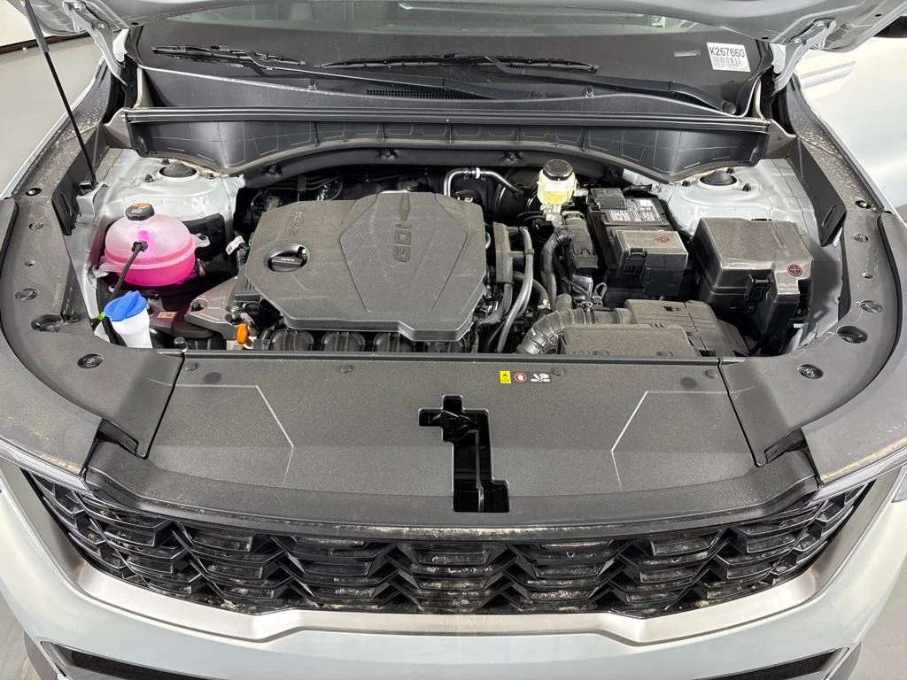 New 2026 Ivory Silver Kia S image 44