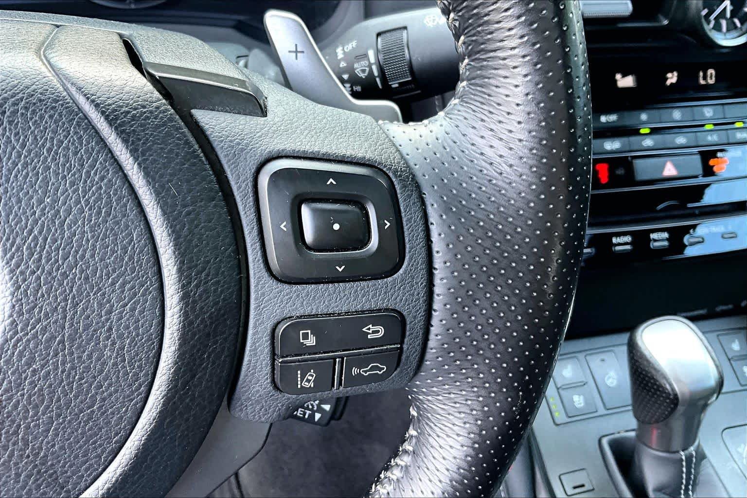 Used 2023 Ultra White Lexus F SPORT image 24