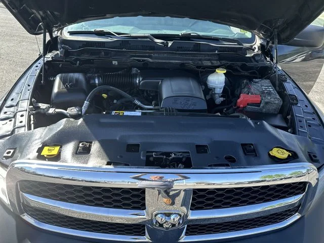 Used 2018 Gray Ram ST image 19