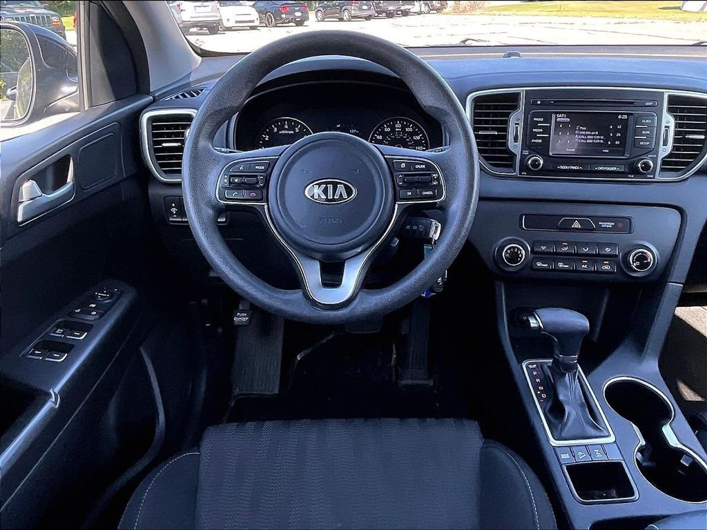 Used 2019 Red Kia LX image 17