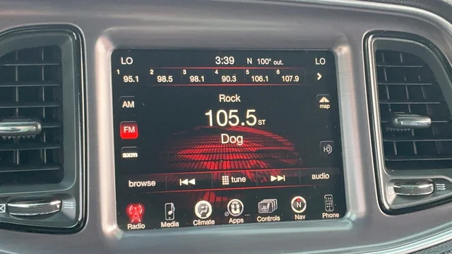 Used 2016 Gray Dodge R/T image 15