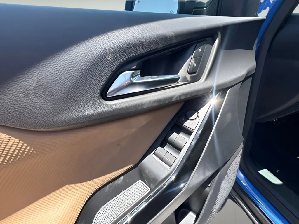 New 2027 Reef Blue Metallic Chevrolet ACTIV image 11