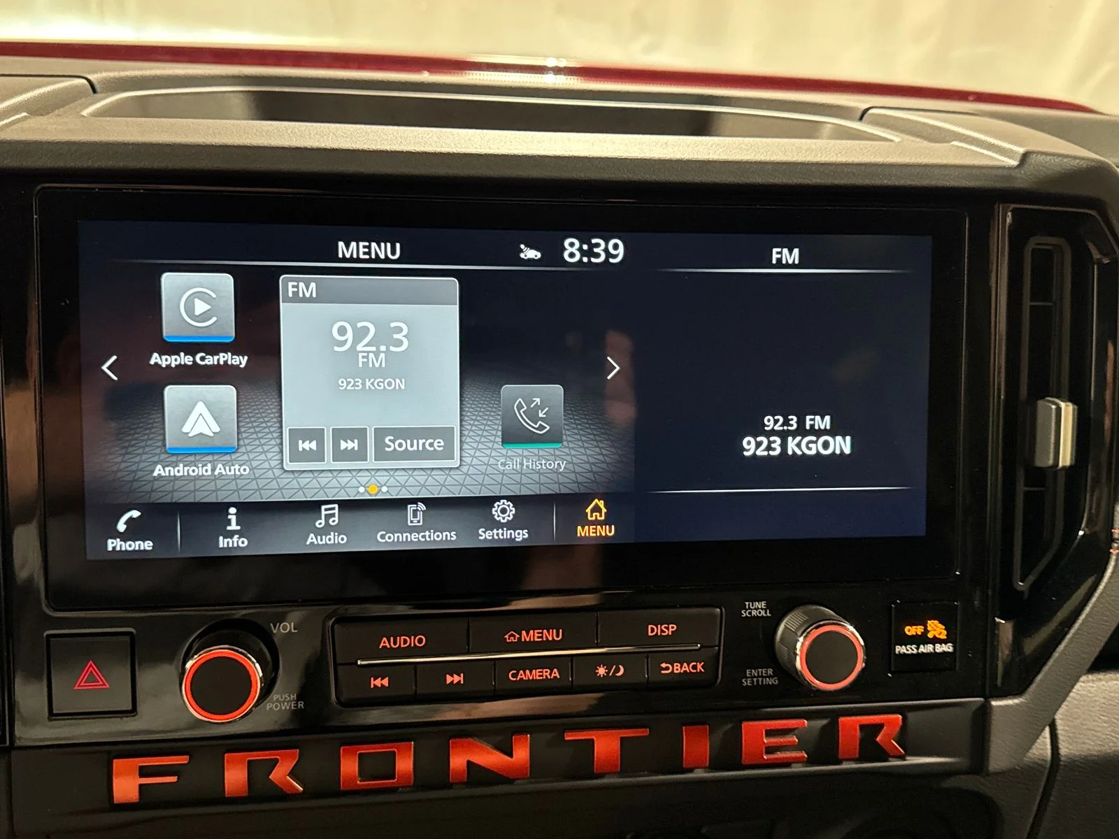 Used 2025 Red Nissan PRO-4X image 21