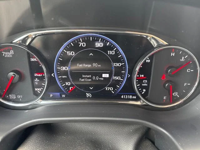 Used 2023 White GMC AT4 image 12