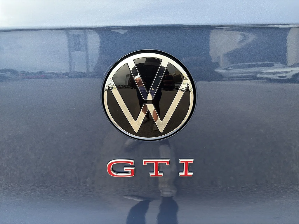 New 2026 Slate Blue Metallic Volkswagen 2.0T SE DSG image 11