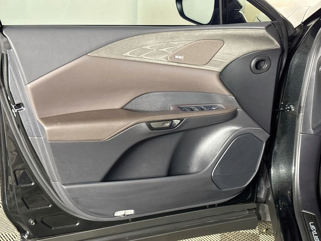 Used 2025 Caviar Lexus 450h+ Luxury image 10