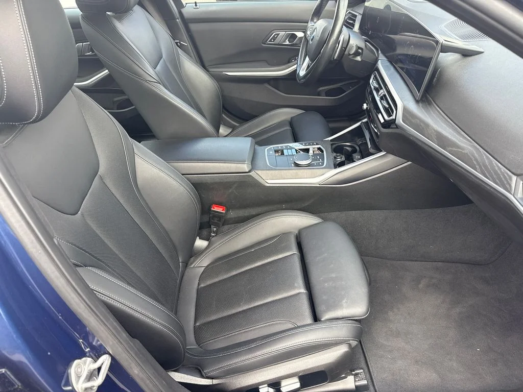 Used 2023 Blue BMW 330i image 10