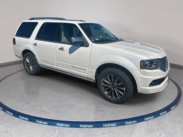 2017 Lincoln Navigator Select 4WD's photo