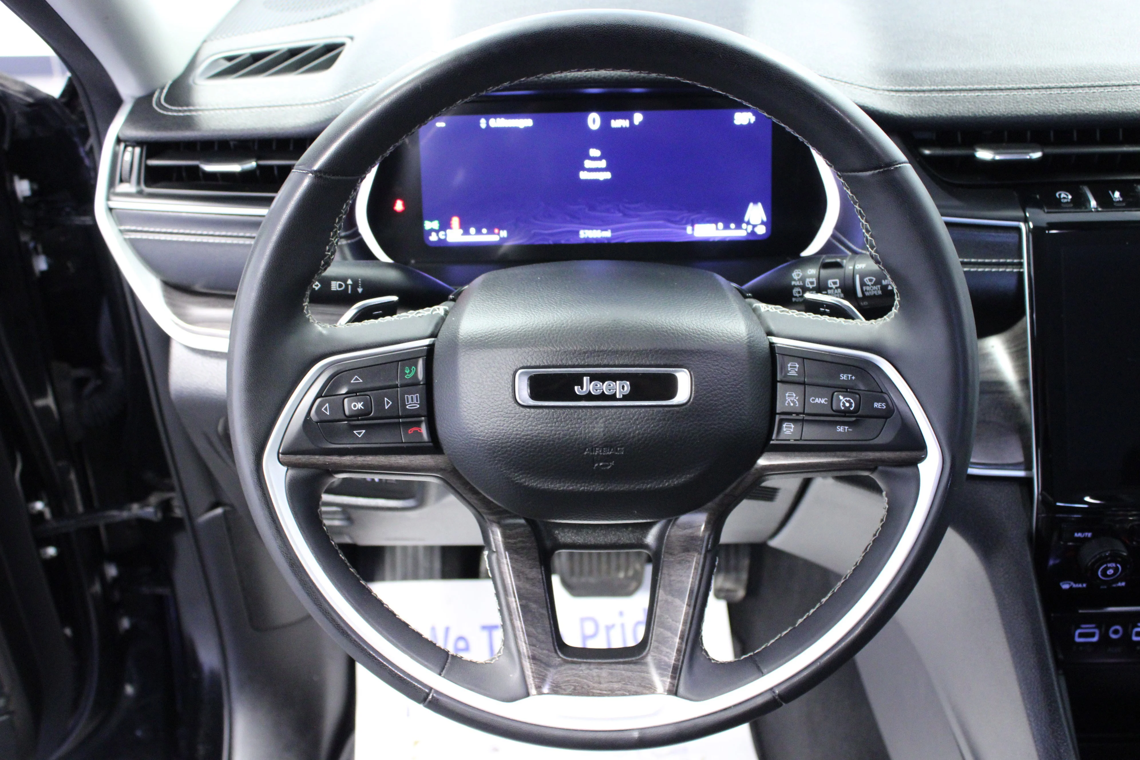 2023 Jeep Grand Cherokee Limited - Photo 17