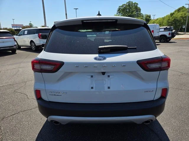 Used 2025 Silver Ford Active image 7