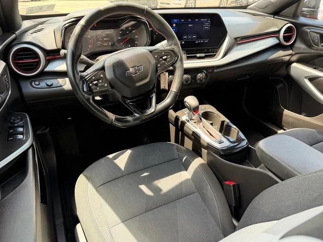 Used 2025 Red Chevrolet 1RS image 6