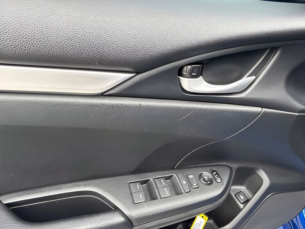Used 2019 Blue Honda Sport image 20