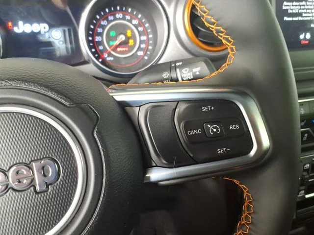 Used 2021 Red Jeep Mojave image 20