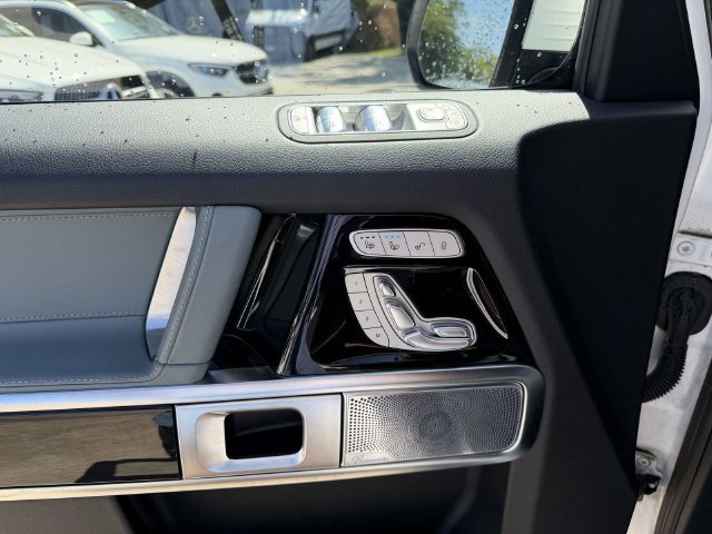 Certified Used 2025 Moonlight White Magno Mercedes-Benz G 63 AMG® image 6