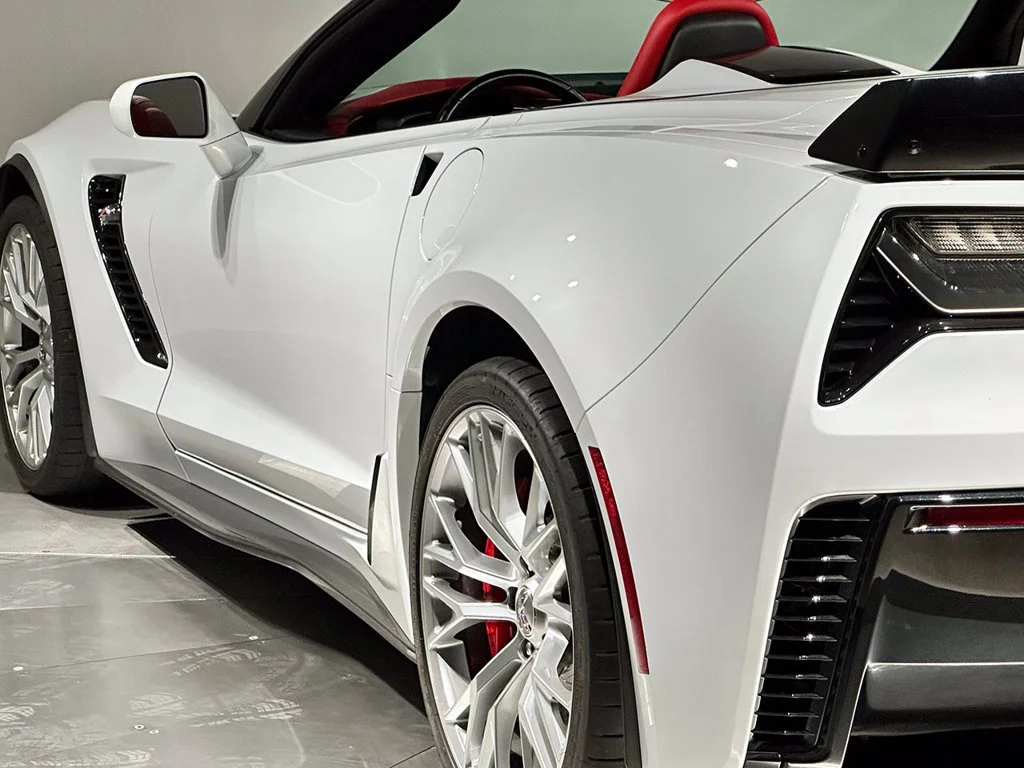 Used 2016 Arctic White Chevrolet Z06 3LZ image 32