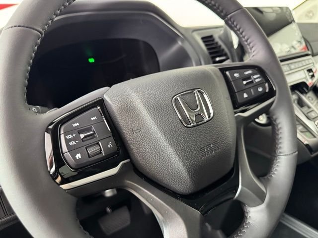 New 2026 Solar Silver Metallic Honda Touring image 17