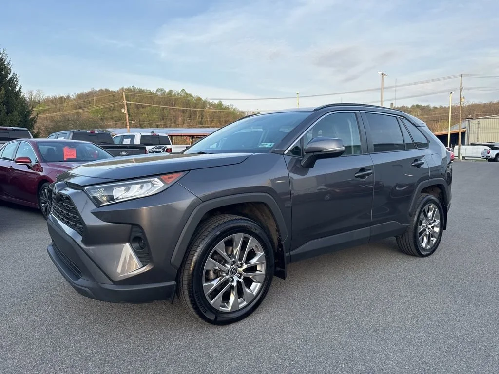 2021 Toyota RAV4 XLE Premium