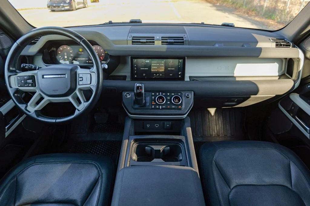 Used 2023 Santorini Black Metallic Land Rover X-Dynamic SE image 42
