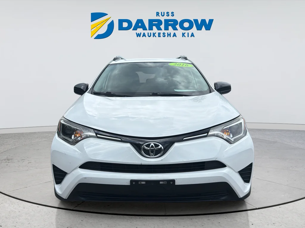 Used 2016 White Toyota LE image 8