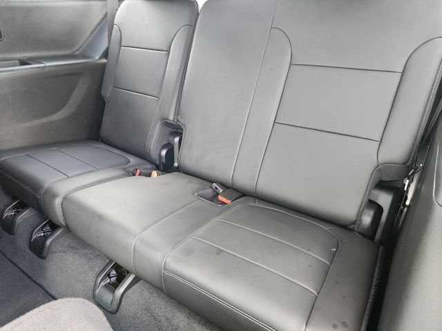 Used 2023 Summit White Chevrolet LT Leather image 31