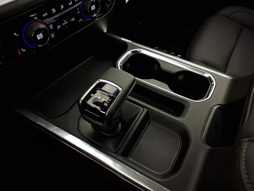 New 2026 Summit White Chevrolet LT Trail Boss image 12