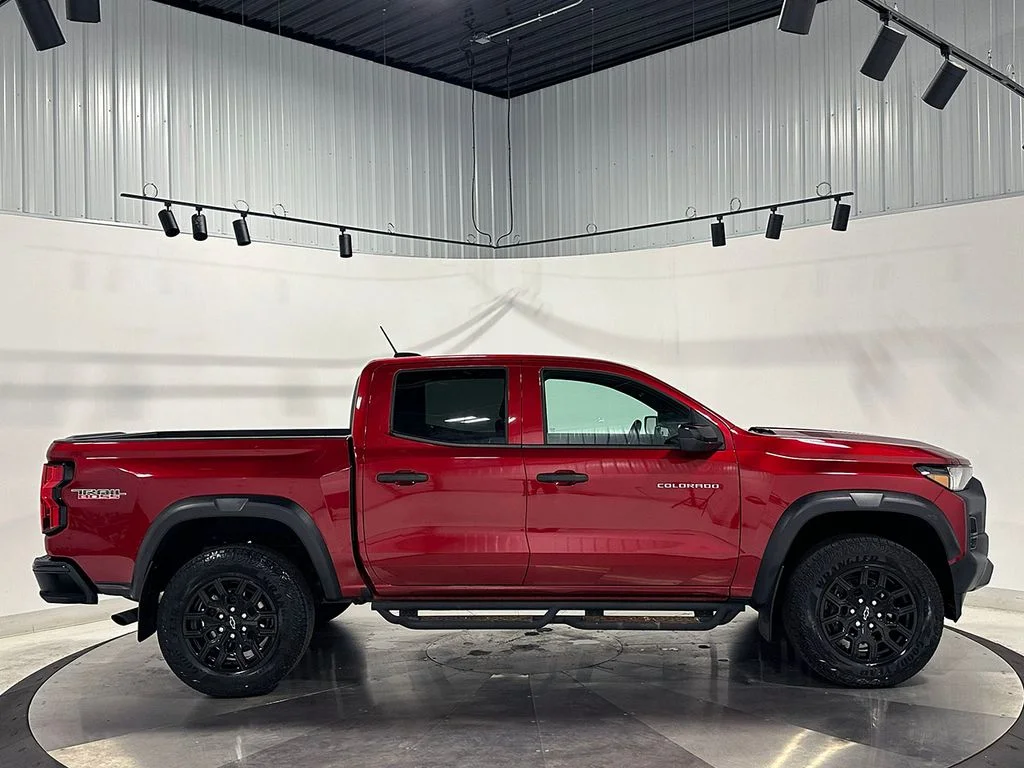 Used 2024 Red Chevrolet Trail Boss image 10